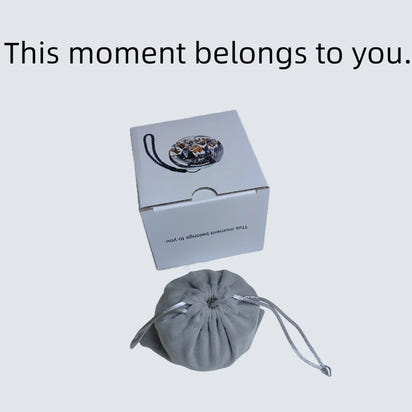 Christmas gift 2.76 inch Glass Ball Lamp 3D Video Crystal Ball Spherical Pixel Display Screen 4GB Videos Player for Gift